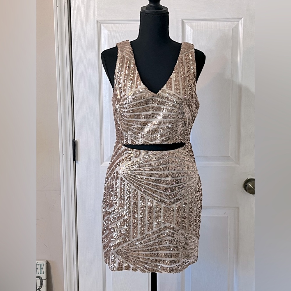 Karlie Sequin Sleeveless Mini Dress Large